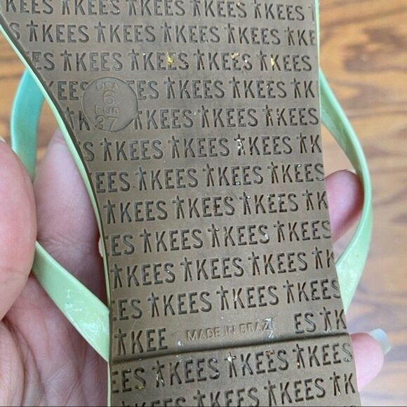 TKEES LEATHER FLIP FLOPS IN OMBRE (AQUA TO MINT) 6 - Picture 5 of 6